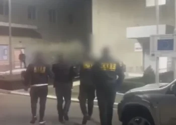 Fusnin drogë në qelitë e burgut, arrestohen tre persona në Elbasan, mes tyre një polic