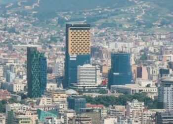 Vendet më të shtrenjta dhe më të lira për hotele e restorante: Shqipëria sa 52% e mesatares së BE