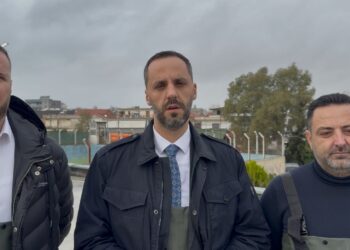 Vërshimi i ujit, Ministri i Drejtësisë në burgun e Durrësit: Situata nën kontroll, janë marrë masat për normalizimin e gjendjes