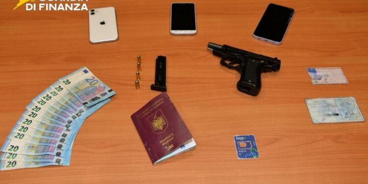 I shpallur në kërkim ndërkombëtar nga Shqipëria, arrestohet në Itali