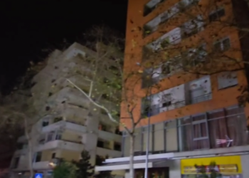 Vlora në terr! Një pjesë e qytetit pa energji elektrike, ja shkaku i ndërprerjes