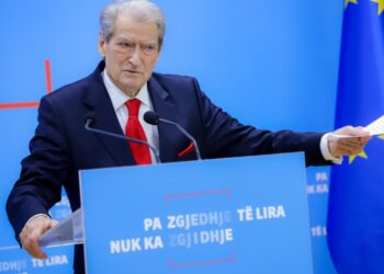 “Rama përgjegjësi kryesor për 21 janarin”/ Berisha: Më tha prano zgjidhjen politike, ose do kalohet mbi kufoma