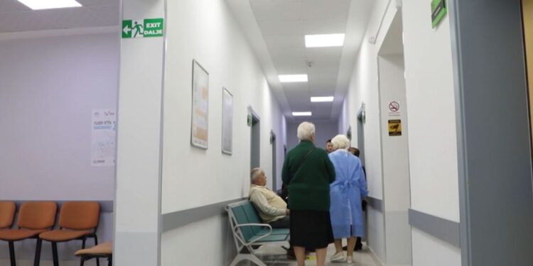 Rriten rastet me grip në spitale, Brataj: Disa kategori më të rrezikuara