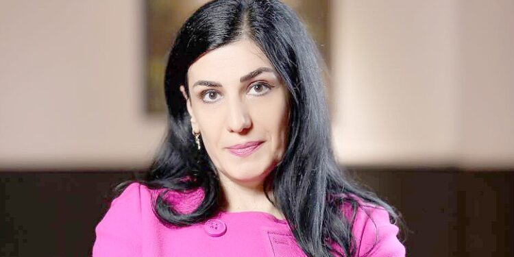 Shtyhet vendimi për drejtoreshën e AKSHI-t, Mirlinda Karçanaj