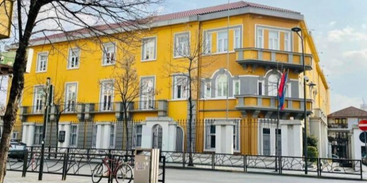 Publikohen datat e provimeve për nxënësit e shkollave 9-vjeçare