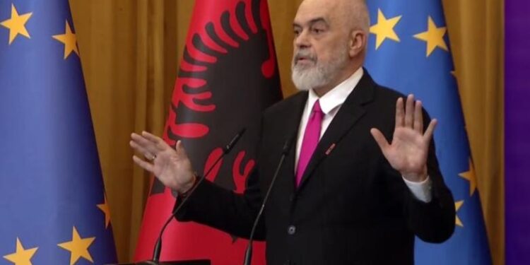 Pezullimi i Ballukut/ Rama: Gjyqësori po rrezikon të gjymtojë aftësinë e pushtetit ekzekutiv dhe legjislativ