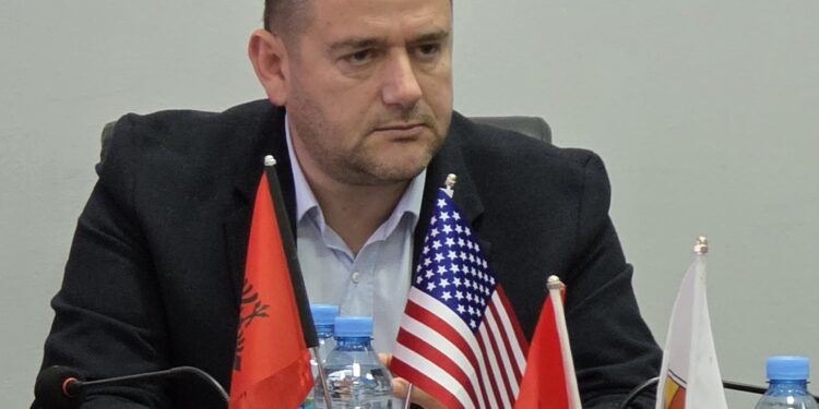 Rritja e sigurisë në Mat, kryebashkiaku Bojni: Drejt ndërtimit të një stacioni të ri zjarrfikës