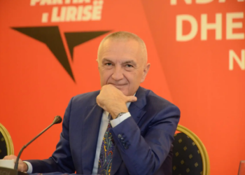 Mungoi në transmetim, Meta mesazh gazetares: Jam në Top Formë, e mirëpritur në çdo kohë për intervistë