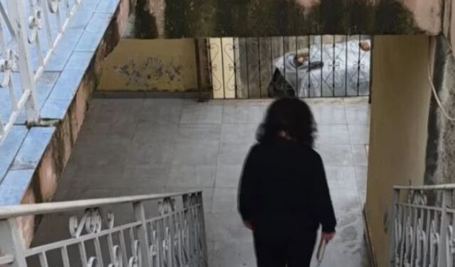 Skandaloze/ Qendra shëndetësore në Fier me myk, rrezik për pacientët dhe stafin mjekësor