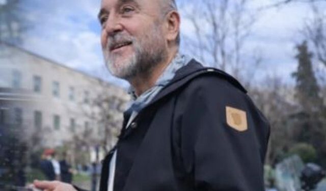 “Nuk i besova syve”, Turisti mahnitet me ndershmërinë e shqiptarëve: Më ra portofoli në makinën me qira, ma sollën te hoteli