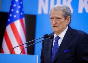 Tha se e refuzoi 3 herë dorëheqjen e Ballukut, Berisha: Rama nuk e lejoi se ajo do e marrë me vete