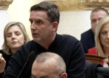 “Është kaluar çdo afat”, Erion Braçe paralajmëron kallëzim penal ndaj Tatimeve dhe AKU-së