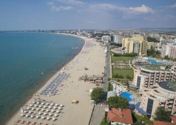Anulohet tenderi 5.5 mln euro për përmirësimin e bregdetit të Durrësit, KPP: Të rihapet nga e para