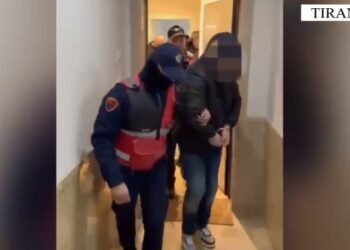 Zbulohet apartamenti i përshtatur për prosti*ucion në Tiranë, dy të arrestuar