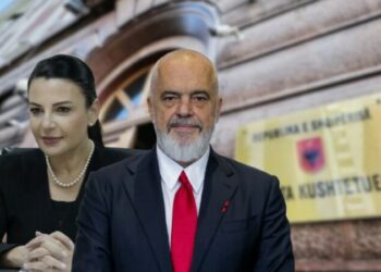Mblidhet Gjykata Kushtetuese, Balluku i shkon në zyrë Ramës