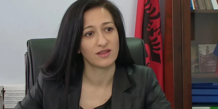 Arrestimi i Arta Dollanit, Etleva Merko: Meritokracia zëvendësohet me garë të paracaktuar