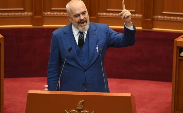 Prokuroria kërkoi 45 vite burg për krerët e UÇK-së, Rama shthur gojën: Mal me m*t