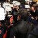 Policia e Shteti dhunon fotoreporterin, Felix Bilani