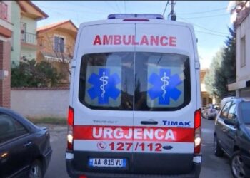 E rëndë në Librazhd, gjendet një person i pajetë në një përrua