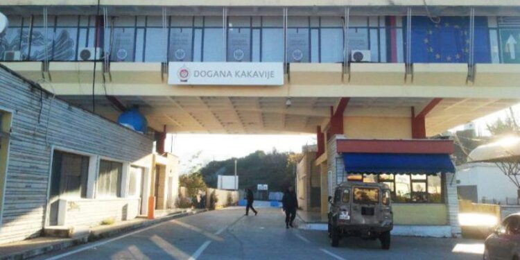 Izolimi i juglindjes/ Devijohet transporti i mallrave në kufi, si do kryhet lëvizja e mjeteve
