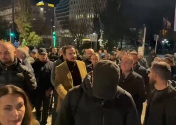 Salianji i bashkohet protestës së PD-së te Kryeministria!