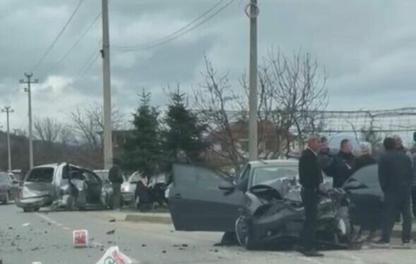 Aksidenti në aksin Korçë-Maliq, humb jetë punonjësi i policisë së burgjeve