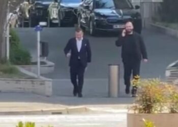 Ligji për referendumet/ Rama takim në zyrë me Ballën, Koçiun, Demon dhe Ismailin