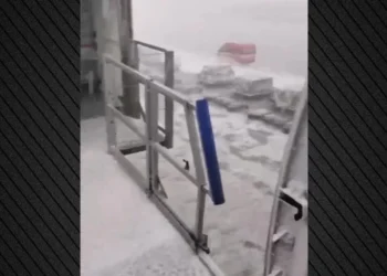Moti i keq godet Italinë, mbulohet nga breshëri aeroporti i Romës, anulohen fluturimet