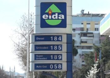 Shtrenjtohet sërish çmimi i naftës në pikat e pakicës, arrin 182 lekë për litër