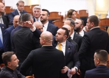 Fyerjet ndaj Vokshit në seancë plenare, Sekretariati i Etikës vendos sot për Ballën, Bardhin dhe Balliun