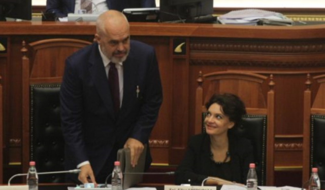 Lëvizjet e Ramës trazojnë PS, Spiropali bojkoton grupin socialist