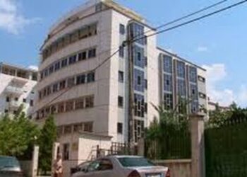 Pastrim parash dhe evazion fiskal, Prokuroria e Tiranës çon në gjyq 6 persona dhe 5 kompani