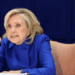 Epstein/ Hillary Clinton nervozohet gjatë dëshmisë, godet tavolinën dhe del nga salla