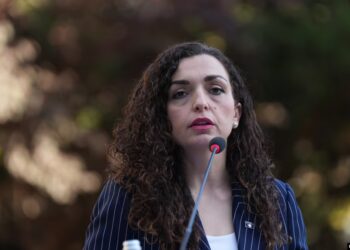 Vjosa Osmani shpërndan Kuvendin, Kosova shkon sërish në zgjedhje