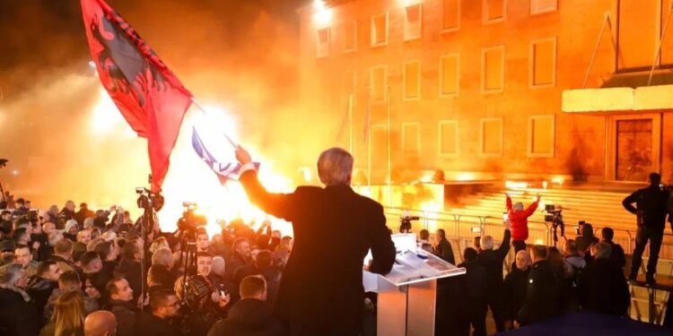 Pa fjalime dhe regji qendrore, detaje mbi protestën e thirrur sot nga PD