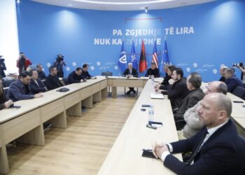 PD mbledh Kryesinë ditën e hënë, temat që pritet të diskutohen