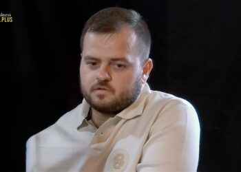 Pezullohet KMY! Grigor Lengo ka helmuar shqiptarët ndër vite me fileto pule që rrinte në dysheme, mes mykut e ndryshkut