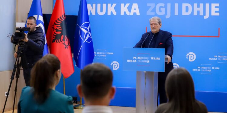 Berisha pas protestës së 22 marsit: Beteja jonë do të njohë vetëm ngjitje