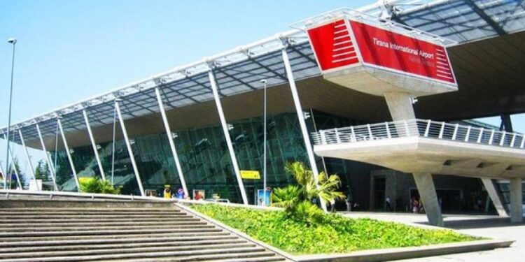 Sulmet në Lindjen e Mesme/ Aeroporti i Tiranës pezullon fluturimet drejt Izraelit dhe Dubai
