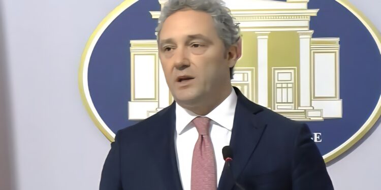 “Pas datës 20 s’ka analiza në QSUT!”/ PD kërkon interpelancë me ministren e Shëndetësisë, Bardh Spahia: Të hetohet koncesioni i Sterilizimit!