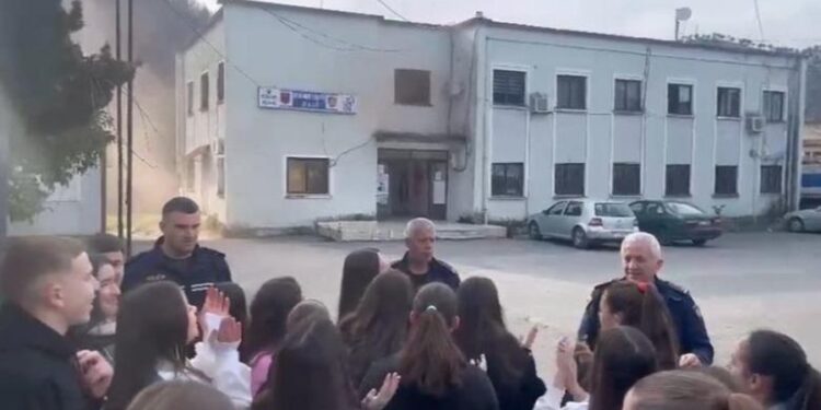 Plagosja e nxënësit në Delvinë, babai tregon detajet: Sherri nisi brenda në shkollë