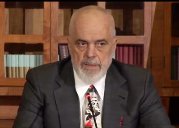 Rama pranon përplasjen me ndërkombëtarët për Ballukun: S’pranoj të më shohin nga lart poshtë