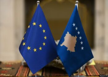 KE konfirmon heqjen e të gjitha masave financiare ndaj Kosovës