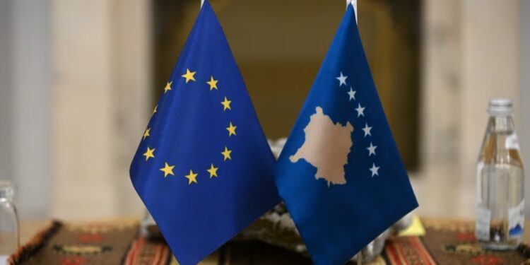 KE konfirmon heqjen e të gjitha masave financiare ndaj Kosovës