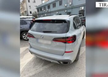 Sekuestrohen 4 makina luksoze në Tiranë, 2 persona nën hetim dhe 2 në kërkim
