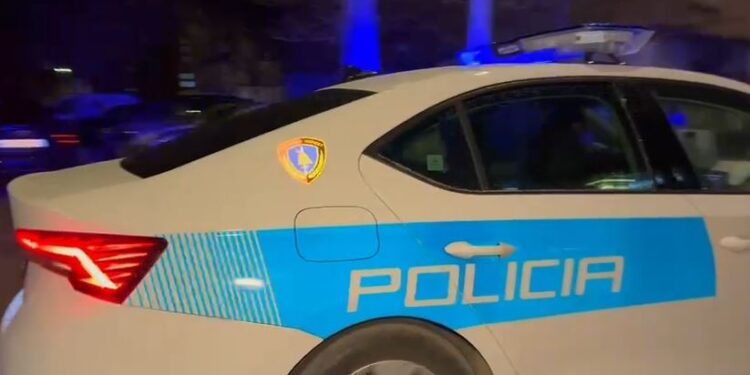 EMRI/ Zbardhet ngjarja në Sarandë, 31-vjeçari dhunoi dhe kanosi me armë ish-bashkëjetuesen dhe kunatin e saj
