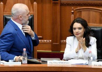Tensione mes Ramës dhe Spiropalit, çfarë ndodhi në mbledhjen me dyer të mbyllura