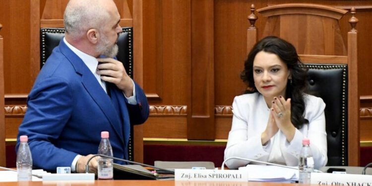 Tensione mes Ramës dhe Spiropalit, çfarë ndodhi në mbledhjen me dyer të mbyllura