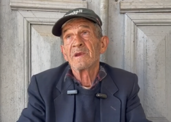 Vdekja e foshnjës 2-muajshe në QSUT, gjyshi apel për ndihmë: Nuk kemi mundësi ta marrim nga spitali