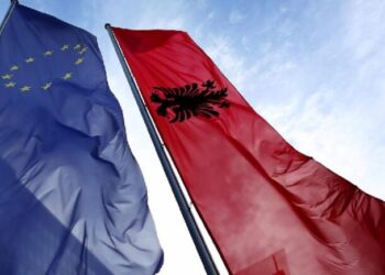 Portet turistike pa garë, reagon zyra e BE në Tiranë: Shqipëria t’i përmbahet angazhimeve